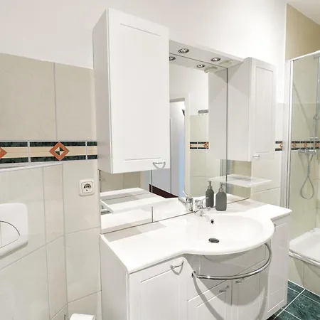 Daire 120qm Altstadt-apartment Mit Terrasse & Domblick - Direkt Am Markt *