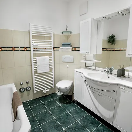 Daire 120qm Altstadt-apartment Mit Terrasse & Domblick - Direkt Am Markt Schwerin (Mecklenburg-Vorpommern)
